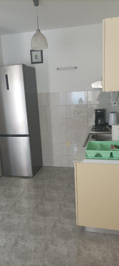 Feel Good Apartment Banjol Exterior foto
